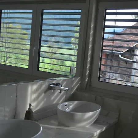 Delux At Robida Estate Appartement