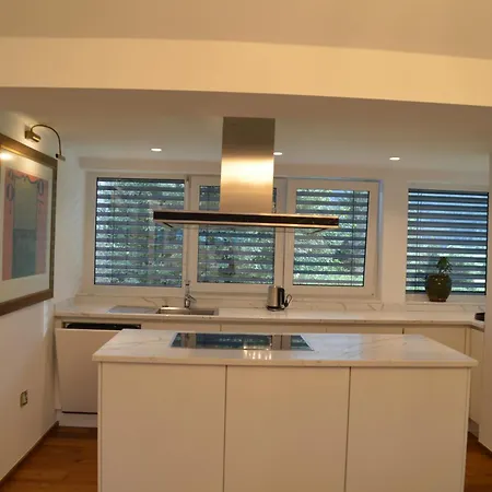 Delux At Robida Estate Apartment